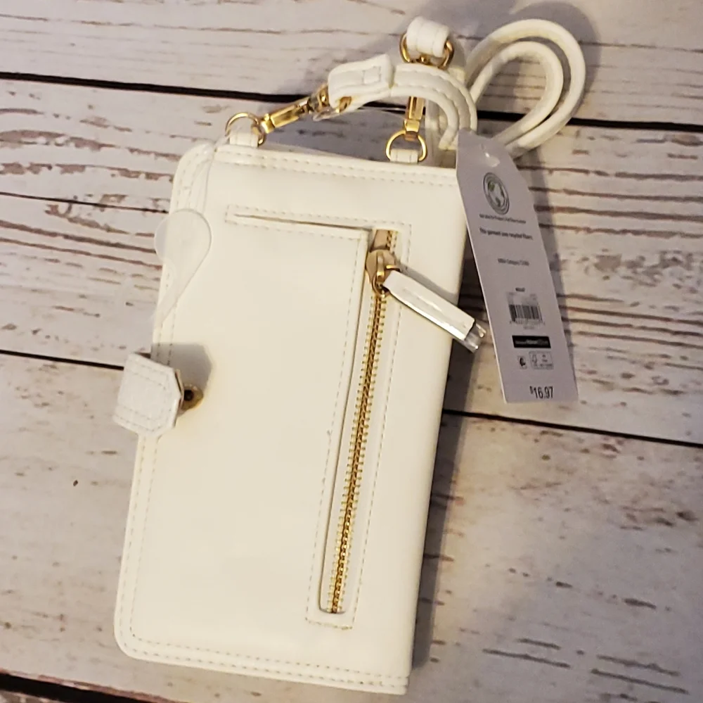 Time and Tru women's recycled materials wallet with crossbody strap white